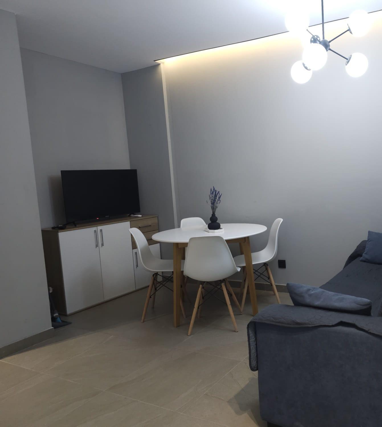 Apartamento B *